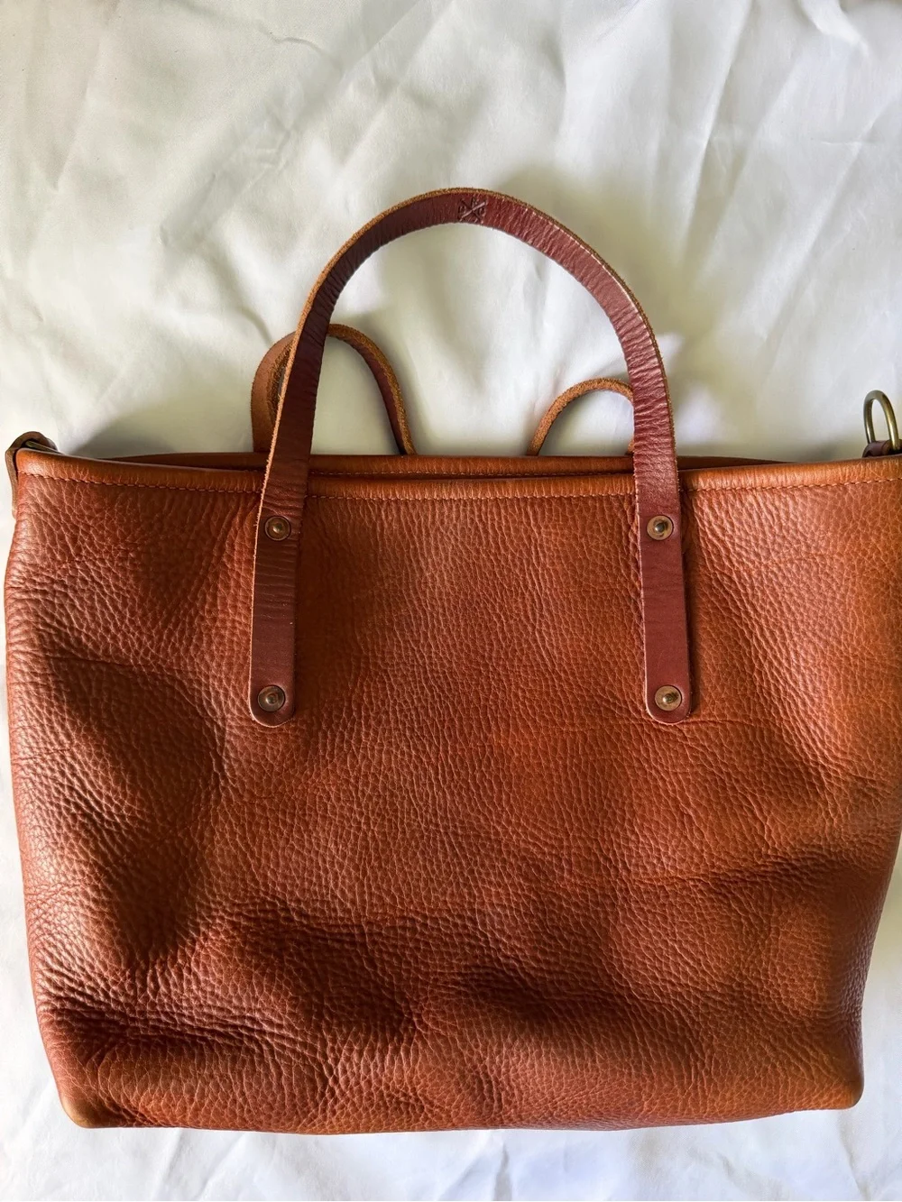 Go Forth Goods medium Avery tote in saddle - Picture 3 of 15